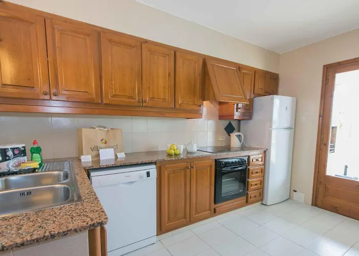 Isa * Cala Galdana (Menorca)